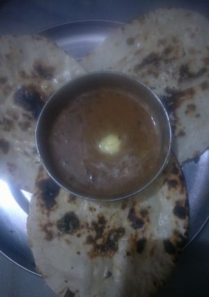 तंदूरी नान (tandoori naan recipe in Hindi) रेसिपी मुख्य फोटो
