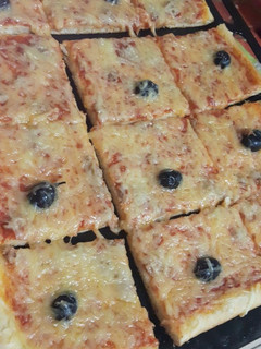 صورة لوصفة بيتزا 🍕