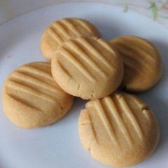 A picture of Custard cookies.