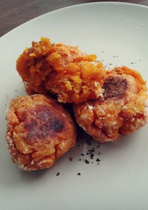 A picture of Hokaido Squash Patties.