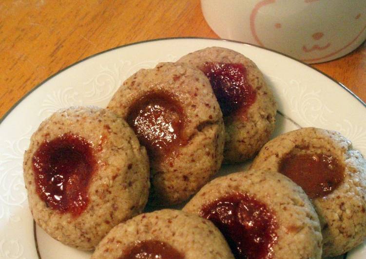 Recipe of Award-winning Macrobiotic Almond Jam Cookie