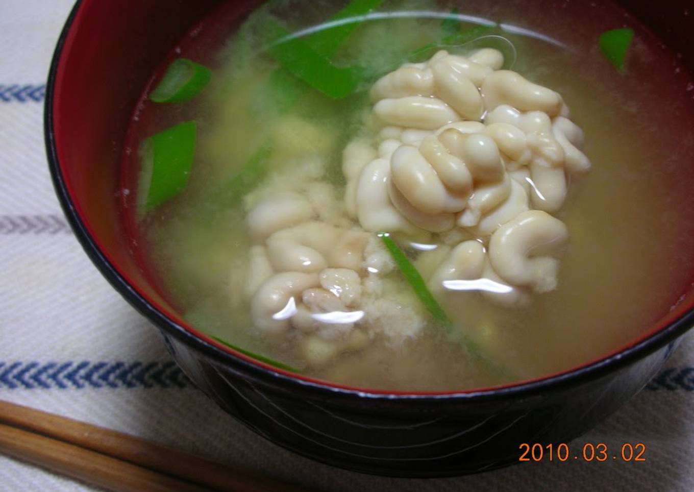 Melt lost cod soup (Shirako or Tachi), including how to melt it