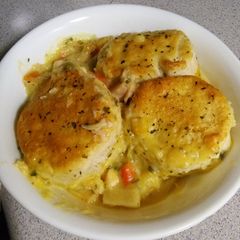 A picture of Sarah's Kickin Chicken and biscuit casserole.