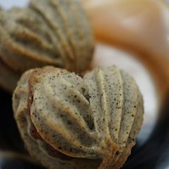 A picture of Easy to Make Russian Tea Cookies.
