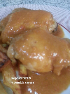 Foto principal de Muslo de pollo en salsa