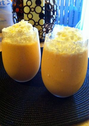 A picture of Pumpkin pie smoothie.