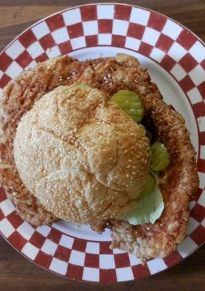A picture of Joe's Hoosier Tenderloin Sandwich .