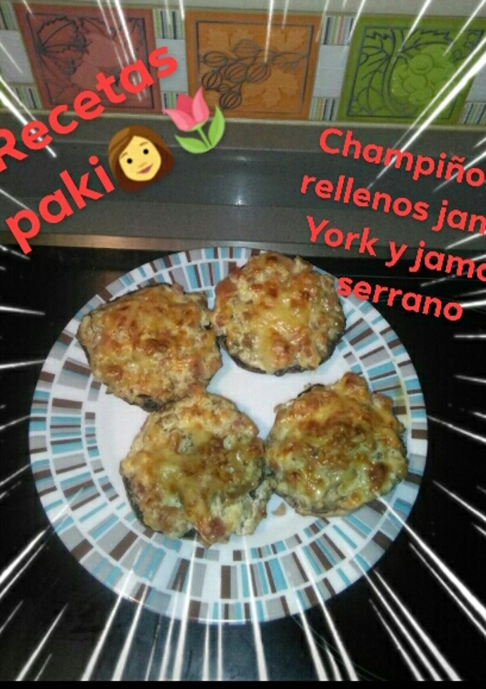 Una foto de Champiñones🍄rellenos de jamón York y jamón con mascarpone🍴