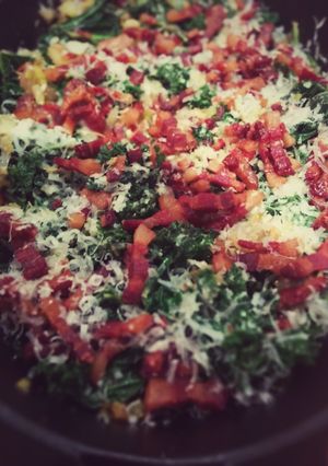 A picture of Sauteed kale with pancetta.