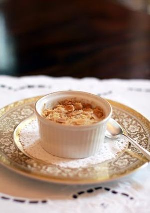 A picture of Apple Crumble.