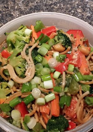 A picture of Nutty noodles with vegetables (vegan).