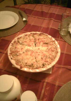 A picture of Seafood spaghetti pizza.