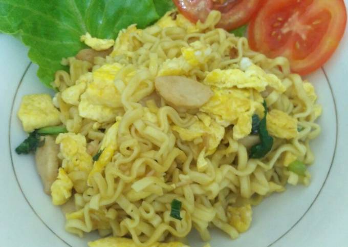 Resep Mie Goreng Oleh Lie Erna - Cookpad