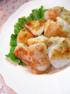 A picture of Pan-fried Chicken with Garlic Cheese Panko.