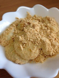 A picture of Kinako Mochi - Tofu Version.