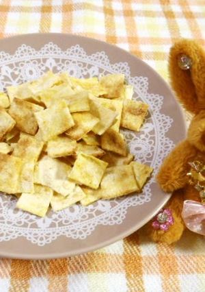 A picture of Make Corn Soup-Flavored Okara Cookies in the Microwave.
