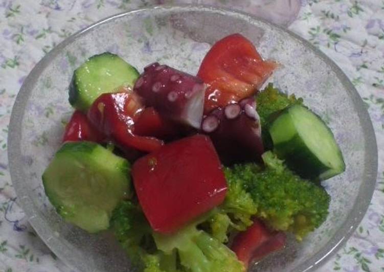 Easiest Way to Prepare Homemade Marinated Octopus and Broccoli