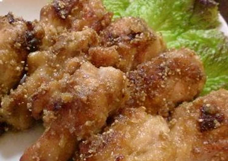 Step-by-Step Guide to Prepare Homemade Delicious! Sweet and Spicy Sesame Chicken Wings