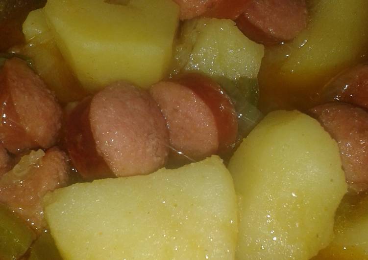 Recipe of Speedy Potatoes and sausage