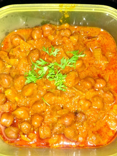 चना मसाला (chana masala recipe in Hindi) रेसिपी मुख्य फोटो