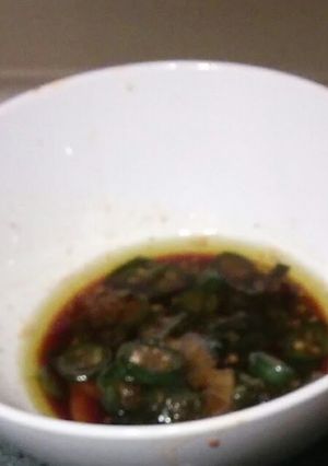 A picture of Hot Serrano oil for hot pot.