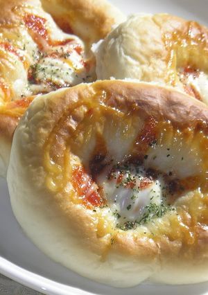 A picture of Sunny-side Up Egg Bread Using a Bread Machine.