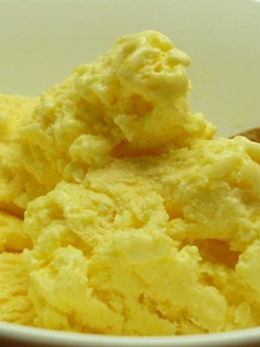 A picture of Easy Vanilla Ice Cream.