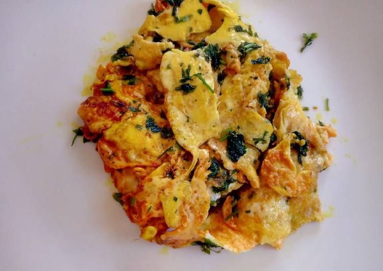 How to Make Ultimate Tumeric Omelette