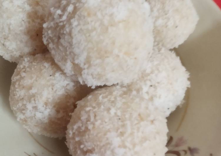 Recipe of Homemade Coconut ladoo