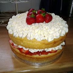 A picture of strawberry cream cake.