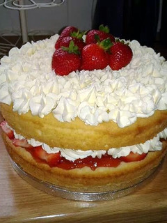 A picture of strawberry cream cake.