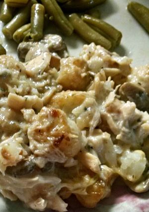 A picture of Easy Potato Mushroom Casserole.