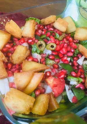 A picture of Fatoush Salad.