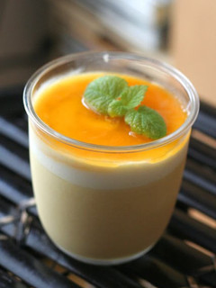A picture of Easy Thick and Creamy Mango Custard.