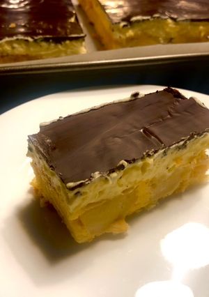 Fordított almás sütemény recept fotója
