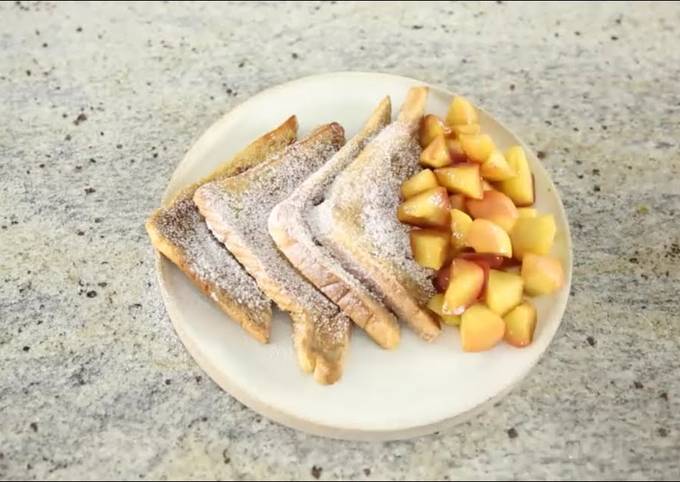 Recipe of Any-night-of-the-week French Toast With Cooked Apple