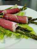 Asparagi Grigliati avvolti con Prosciutto Crudo