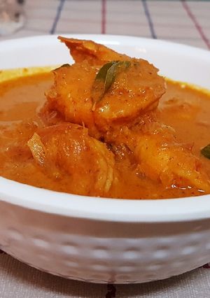 A picture of Goan prawns curry.