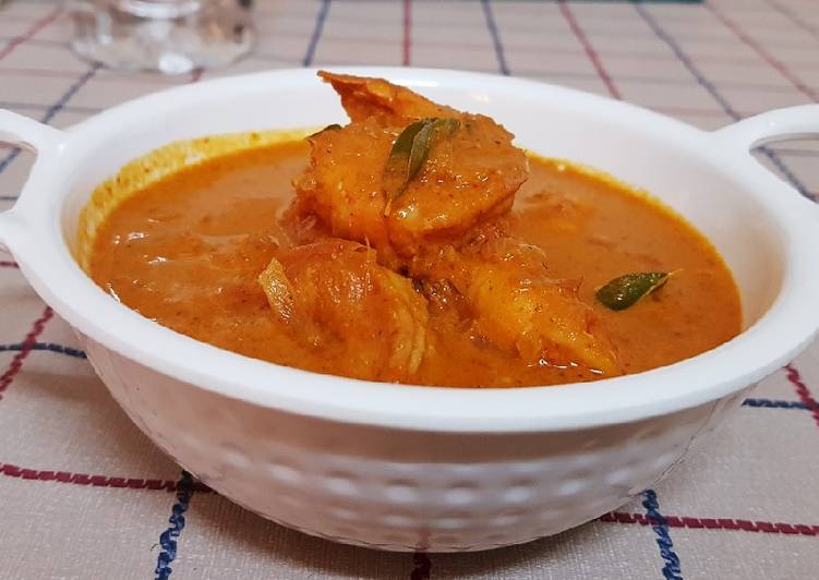Tasty And Delicious of Goan prawns curry