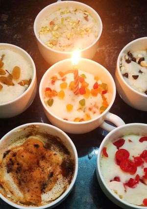 A picture of Mug cakes.