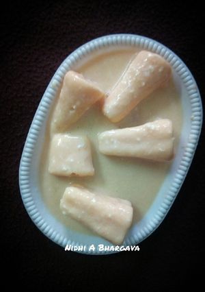 मैंगो कुल्फी (Mango Kulfi recipe in Hindi) रेसिपी मुख्य फोटो
