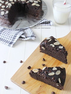 Foto resep Eggless Moist Chocolate Cake (Source : bunda nina)