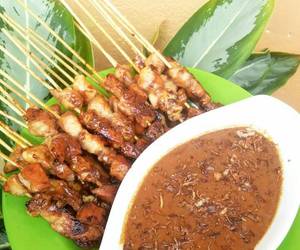 Mudahnya Memasak Sate saus kacang (Madura) Enak Sempurna