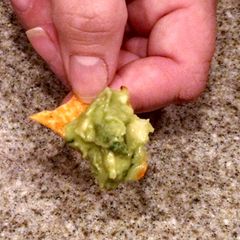 A picture of Chipotle Style Guacamole.