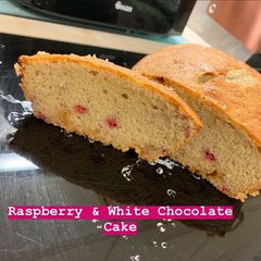 A picture of Raspberry & White Chocolate Cake.