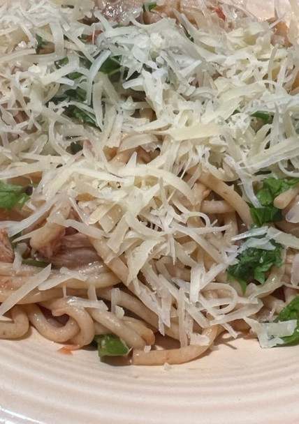 Una foto de Spaghetti integrales con salsa diferente
