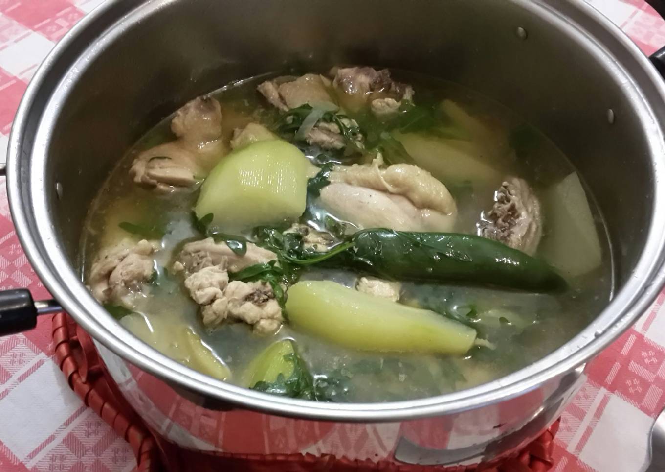 AMIEs CHICKEN Tinola