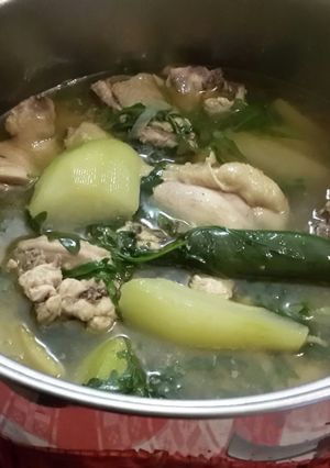 A picture of AMIEs CHICKEN Tinola.