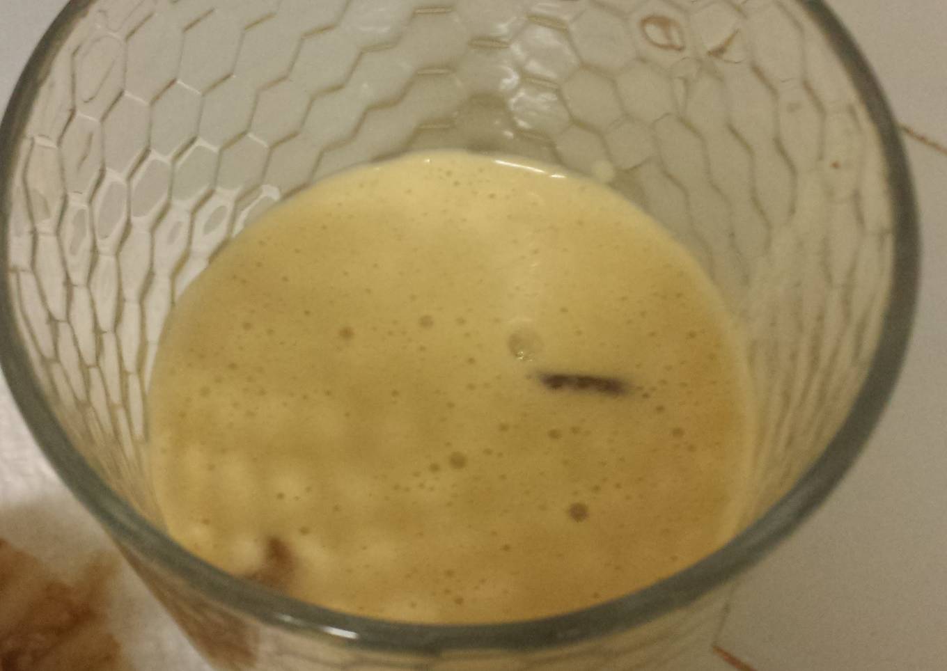 Healthy Banana Crunchy PB milkshake