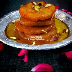 A picture of Mawa Rajgira Malpua.